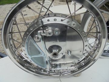 Wheel front ass'y Yam.TD/TR2-3/TZ250/350A/B Racing 1968-1974 new