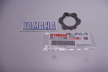 1J7-18147-02 Plate stopper(shift drum) Yam.SR400-500/XT-TT500/XS750/1100 and XJ1100 new or as new