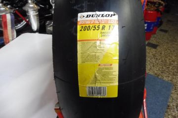 Tyre slick rear racing GP (D211) Dunlop 200/55 R17 NOS  New