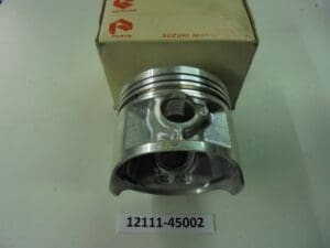 Suzuki - 12111-45002_1 - GS400 - Piston