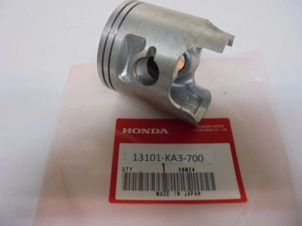 Honda - 13101-KA3-700_1 - CR125 - Piston