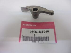 Honda - 14431-216-010_1 - CB200 - Engine