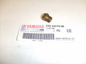 Yamaha - 152-14174-00 - TZ250 C/D/E/TZ250 F/G/TZ350 C/D/E/TZ350 F/G - Carburetor