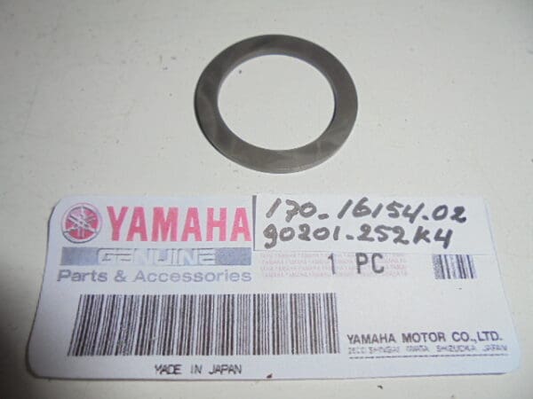 Yamaha - 170-16154-02 / 90201-252K4 - TD2 - Clutch