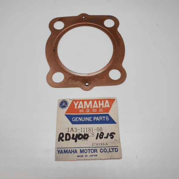 Yamaha - 1A3-11181-00 - RD400 - Cylinder