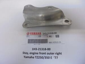 Yamaha - 1H3-21318-00_1 - TZ250 C/D/E/TZ350 C/D/E - Engine