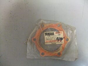 Yamaha - 1W2-11181-00_1 - YZ250 - Cylinder