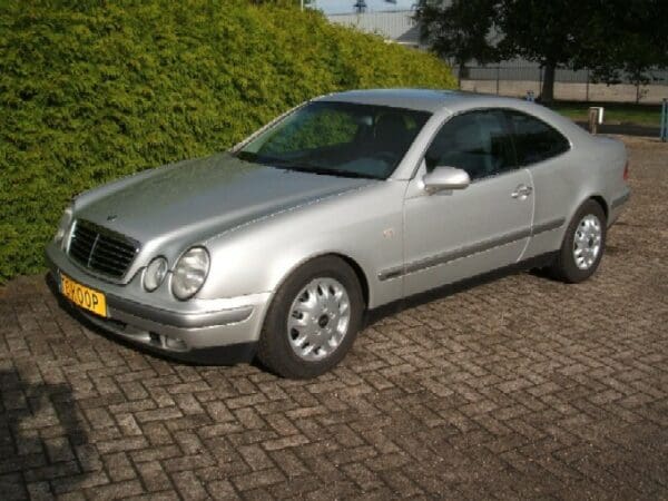 Mercedes CLK200 Petrol - Image 4