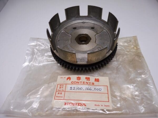 Honda - 22100-166-000   - CR80 - Clutch