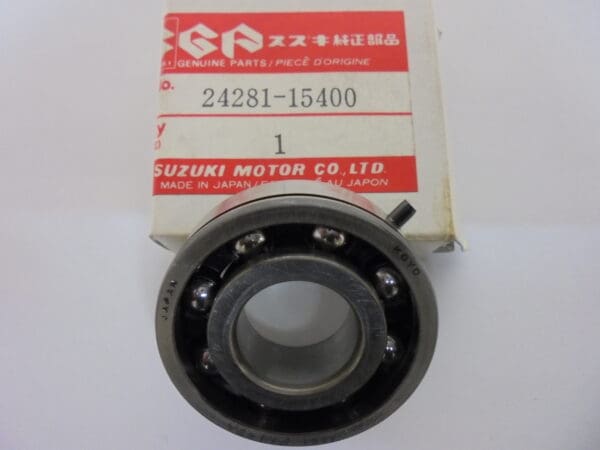 Suzuki - 24281-15400 - RGB500 - Transmission