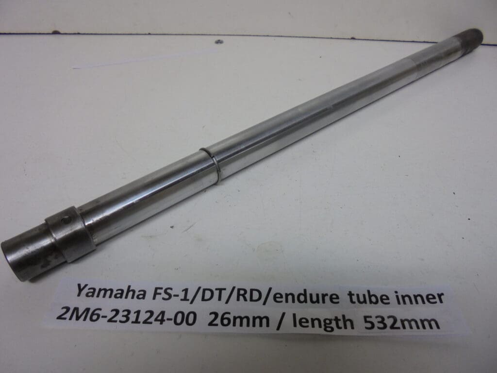 Yamaha - 2M6-23124-00_1 - FS1/DT50 - Front Fork & Front Fender