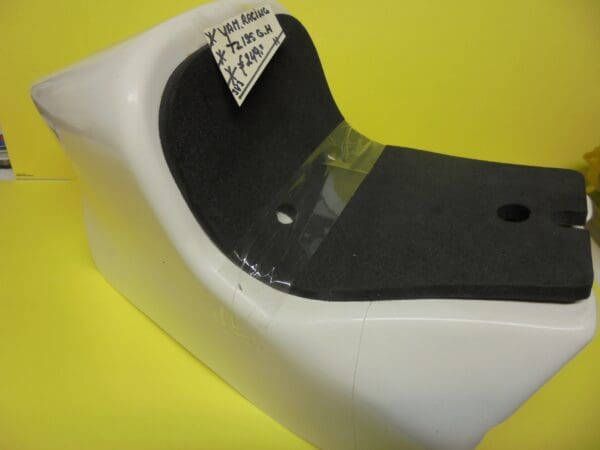 Yamaha - 3V3-24710-00-01_1 - TZ125 modellen - Seat