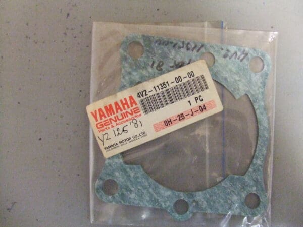 Yamaha - 4V2-11351-00_1 - YZ125 - Cylinder