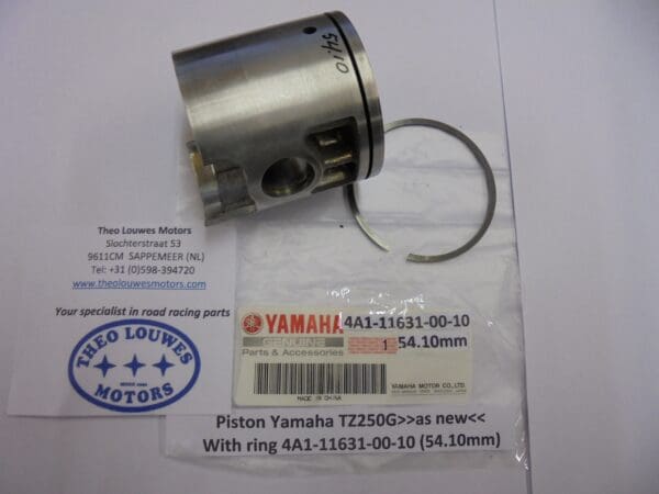 Yamaha - 4A1-11631-00-10 used - TZ250 F/G '78 '79 - Piston