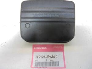 Honda - 80125-166-660 - MB5 - Rear Fender