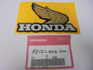 Honda - 87121-449-300_1 - CX500 - Fuel Tank