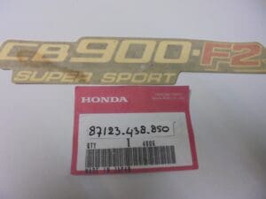 Honda - 87123-438-850_1 - CB900 - Frame Cover