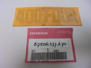 Honda - 87506-377-670_1 - CB400 - Frame Cover