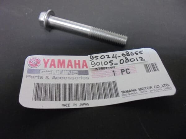 Yamaha - 95024-08055 / 90105-08012 - TZ250-350 A/B/C/D/E/F/G - Cylinder head