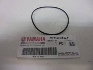 Yamaha - 93210-62323 - TZ250 H/J en latere modellen - Cylinder