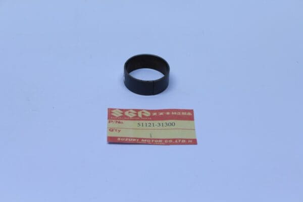 51121-31300 Piston front damper bushing GS750 / GSX750