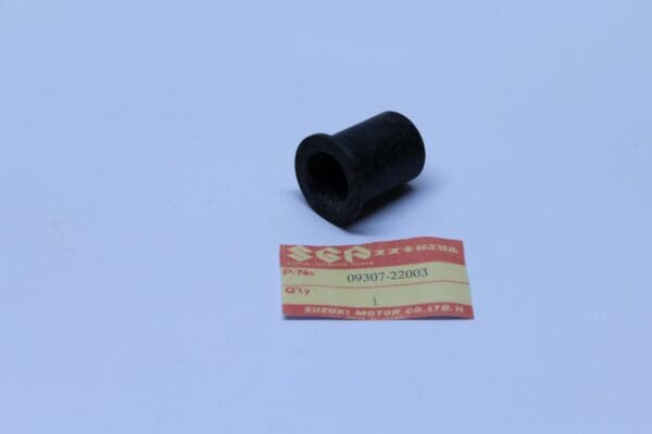 09307-22003 Nylon bushing swingarm T350 / T500 / GT250 / GT380 / GT550 / GT750 / TS250 / TS400