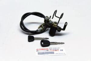 Yamaha - 4KM-2478E-00 / 4BP-24780-00 - XJ900 diversion - Handle