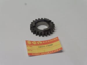 Suzuki New 3th driven 22T gear original part number; 24331-15000 | Theo Louwes Motors and Racing