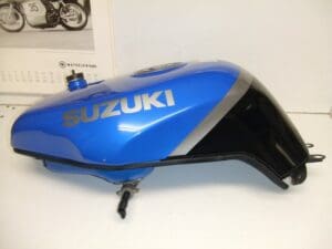 Suzuki - 44100-18E01-00 - GSX600 - Fuel Tank