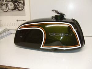 Honda - 17500-333-671 - CB350 - Fuel Tank