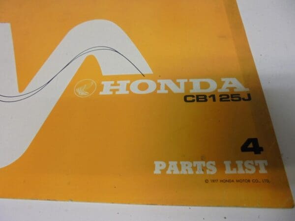 Honda - New partbook CB125 J-4 - CB125 - Parts Book