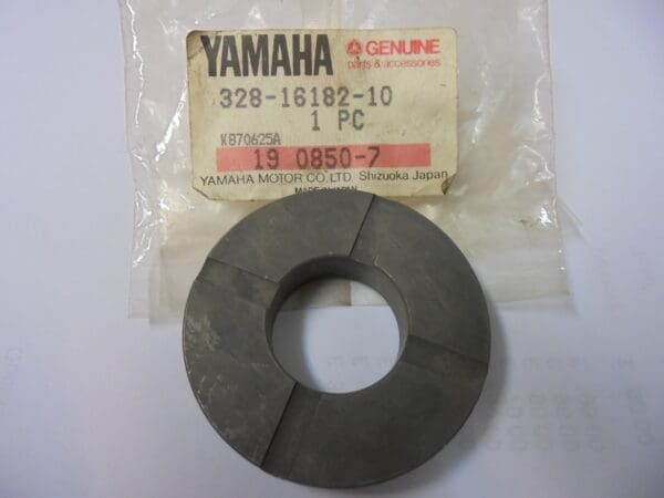 Yamaha - 328-16182-10 - TZ250 A/B/TZ350 A/B/TZ250 C/D/E/TZ350 C/D/E/TZ250 F/G/TZ350 F/G - Clutch