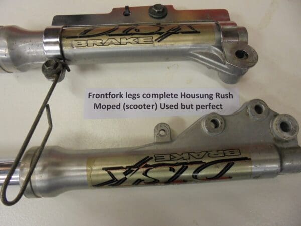 Forkleggs complete Housung Rush L & R.used but perfect conditioncondition - Image 3