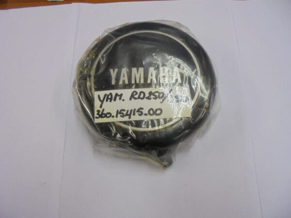 Yamaha - 360-15415-00 - RD250/350/400 -Cover ign. Engine