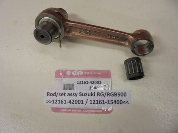 Suzuki - 12161-42001 / 12161-15400 - RGB500 - Rod ass'y