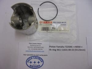 Yamaha - 4A1-11631-00-23 - TZ250 F/G - Piston new