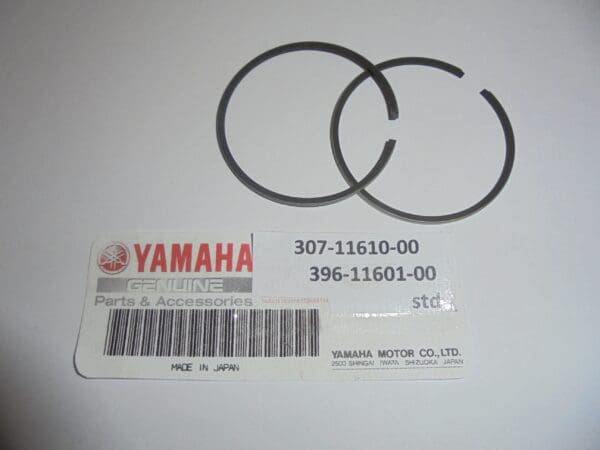 Yamaha - 307-11610-00/396-11601-00_1 - RD125 - Piston