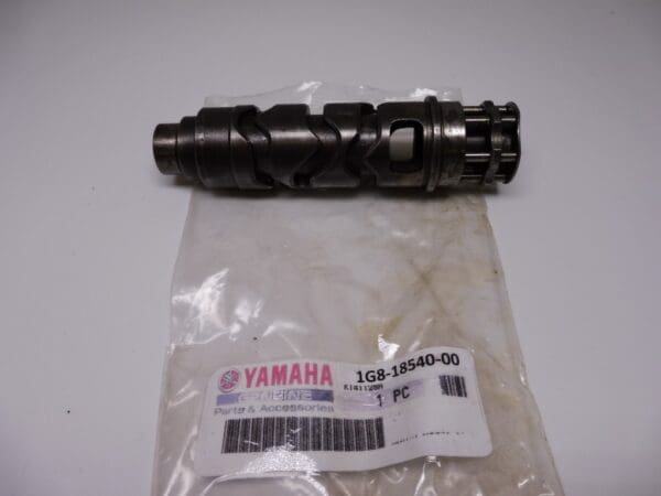 Yamaha - 1G8-18540-00_1 - TZ125 modellen - Transmission