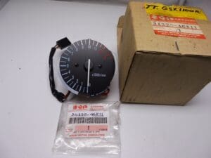 Suzuki - 34220-46E11_1 - GSXR1100 - Tachometer