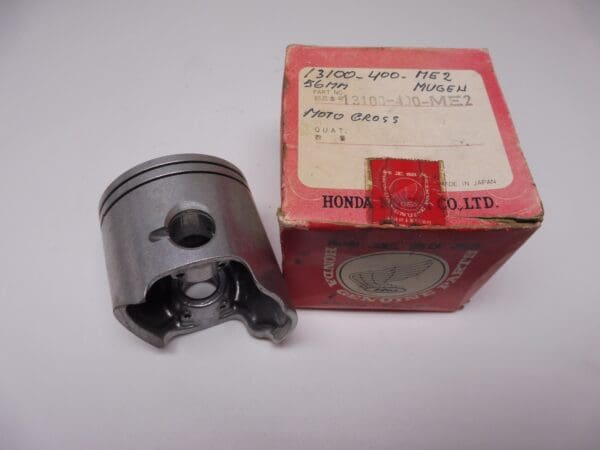 Honda - 13100-400-ME2 - CR250 - Piston