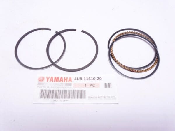 Yamaha - 4U8-11610-20 - XJ550 - Piston