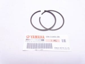 Yamaha - 156-11601-00 - DS5 - Piston