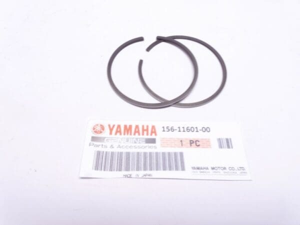 Yamaha - 156-11601-00 - DS5 - Piston