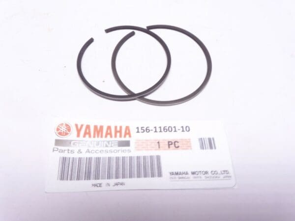 Yamaha - 156-11601-10 - DS5 - Piston