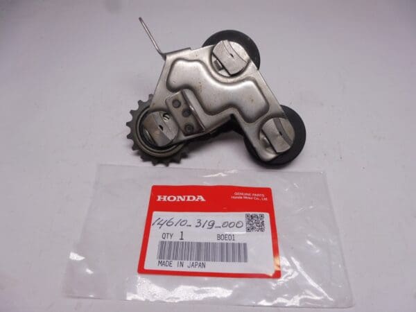 Honda - 14610-319-000 - CB450/CB500/CL450 - Camshaft - Chain