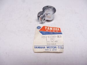 Yamaha - 1T4-83379-K0 - SR500/XJ650/XS750 - clamp winkler