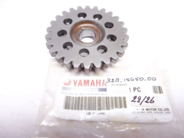 Yamaha - 328-15650-00 - TZ250 F/G/TZ350 F/G - idle gear 22t-26t