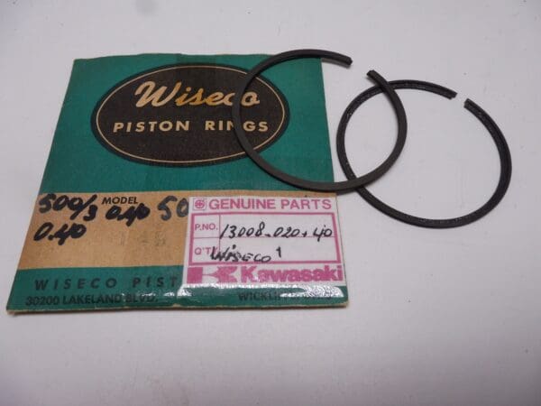 13008-020 0.40 Ringset piston Wiseco 2e over Kaw.KH500-3cil.new