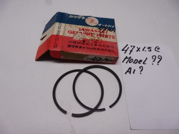 Ringset piston 47 x 1.5C Kawasaki 250cc?? new