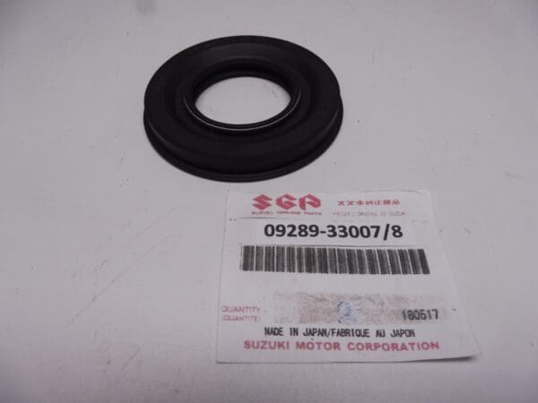 09289-33007/8 Seal Suzuki 33.5x62x8